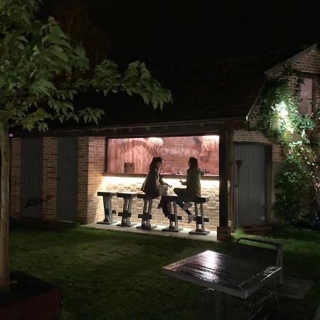 Hotel Km 41 Chaumont-sur-Tharonne Exteriér fotografie