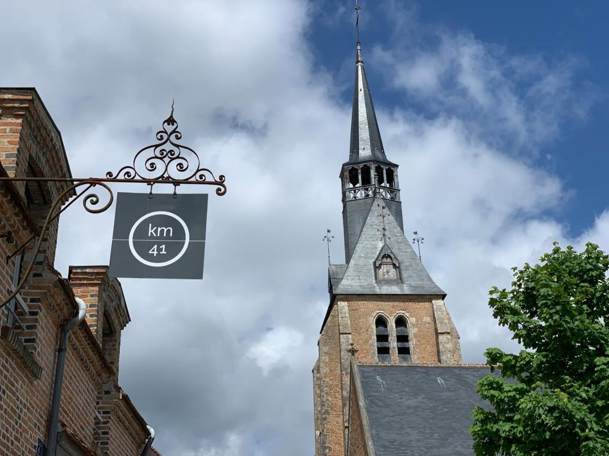 Hotel Km 41 Chaumont-sur-Tharonne Exteriér fotografie